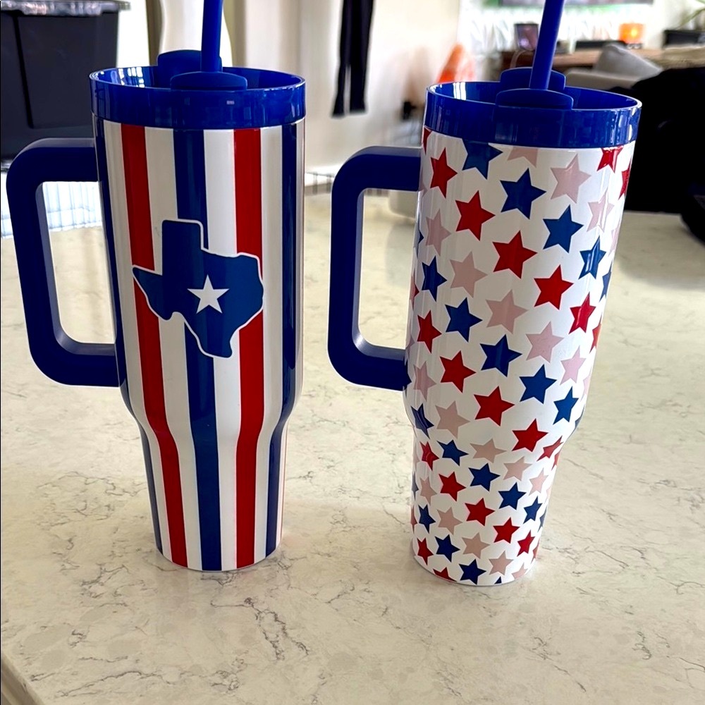 NEW NEVER USED Patriotic Star and Stripe Tumblers